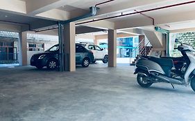 Vista Resort, Manali - ! Near Mall Road !! Hot & Cold Ac Rooms !! Best Selling !! Big Parking !! Luxury Collection !! Open Terrace !! Lift !! Playing Zone !! Property Of The Year !